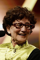 photo of person Tina Hirsch