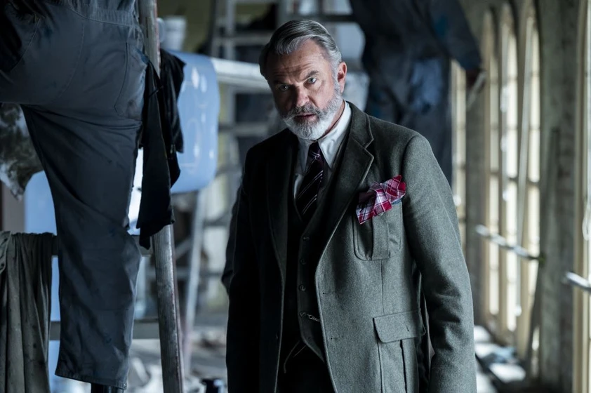 Sam Neill en la-puerta-magica