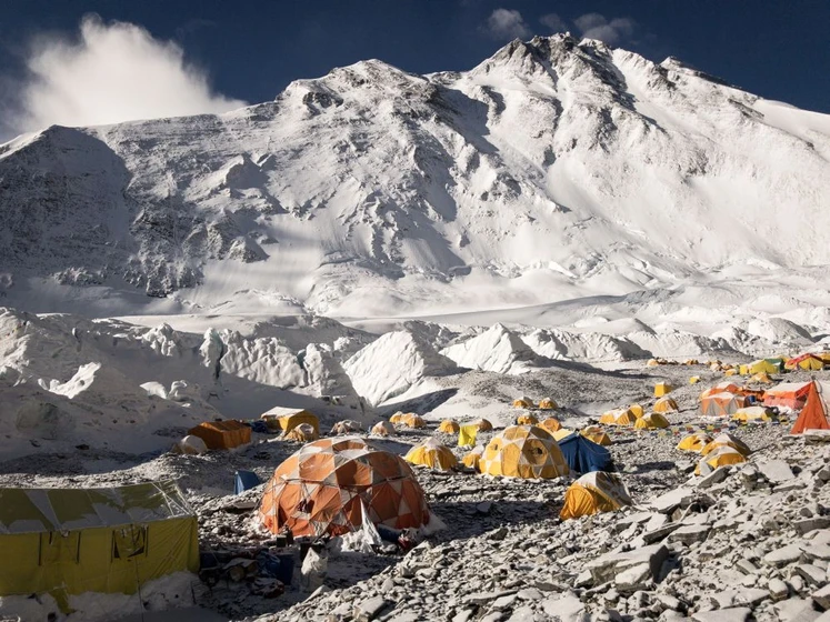 Imagen de kilian-jornet-path-to-everest