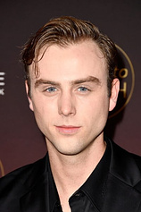 picture of actor Sterling Beaumon