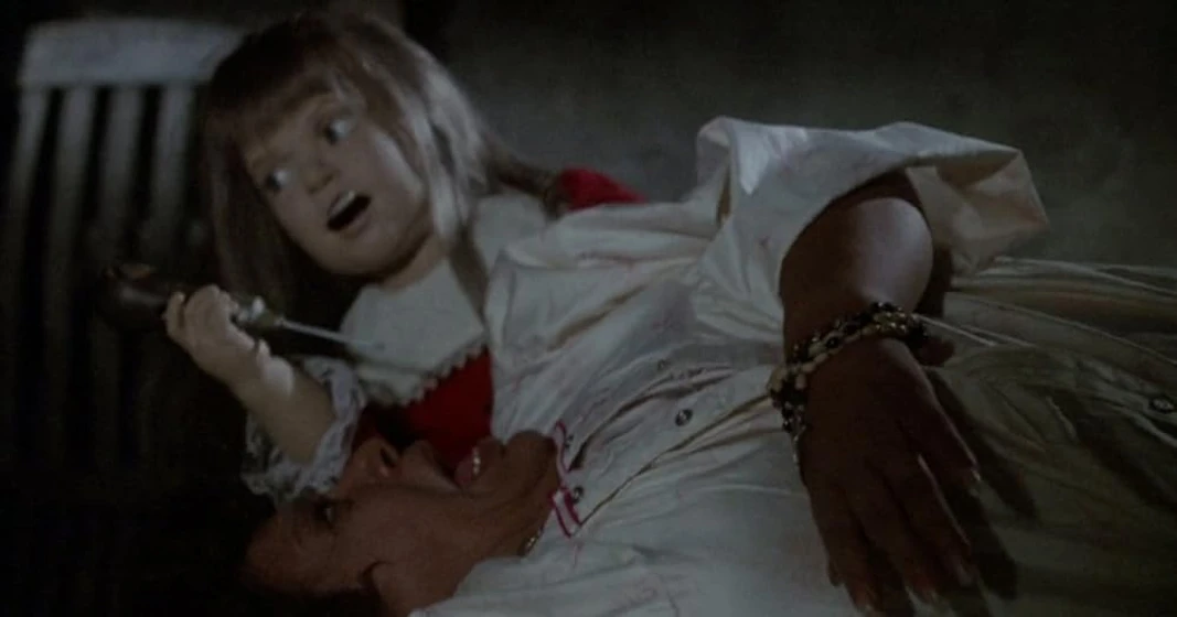 Lupe Ontiveros y Ed Gale en jugando-a-matar
