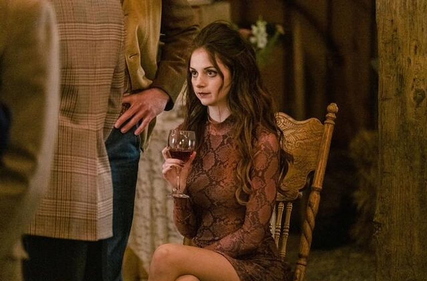 Jessica Clement en Corazones Caídos