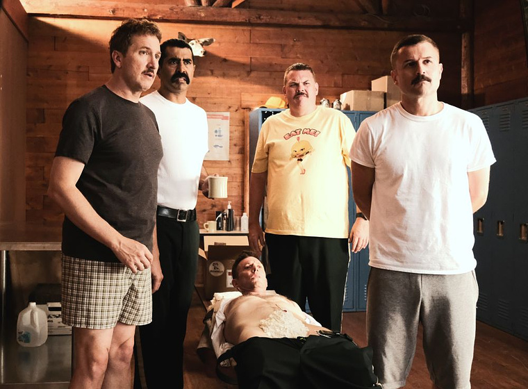 Jay Chandrasekhar, Kevin Heffernan, Steve Lemme y Paul Soter en Super Maderos 2