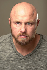 picture of actor Luke Hawx