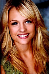 picture of actor Madison Riley