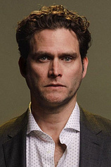 picture of actor Steven Pasquale