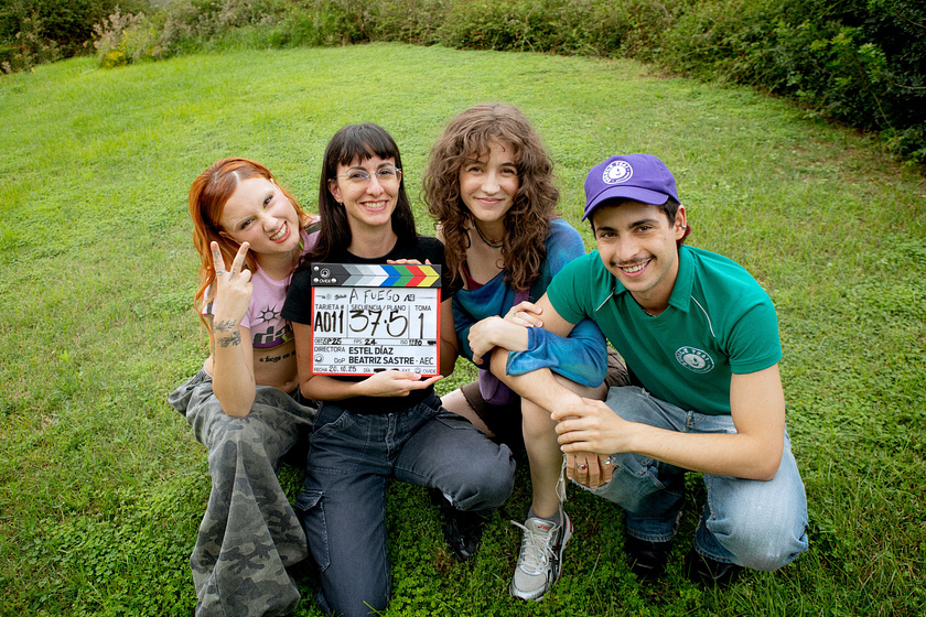 Omar Banana, Zoe Bonafonte, Ruslana y Estel Díaz en A Fuego (Rodaje)