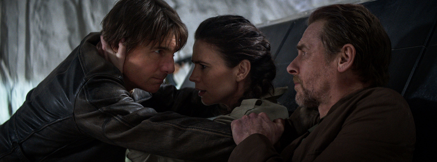 Tom Cruise y Hayley Atwell en Misión Imposible: Sentencia Final