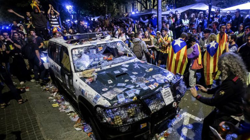 Imagen de Dos Cataluñas