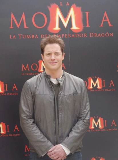 Brendan Fraser en la-momia-la-tumba-del-emperador-dragon