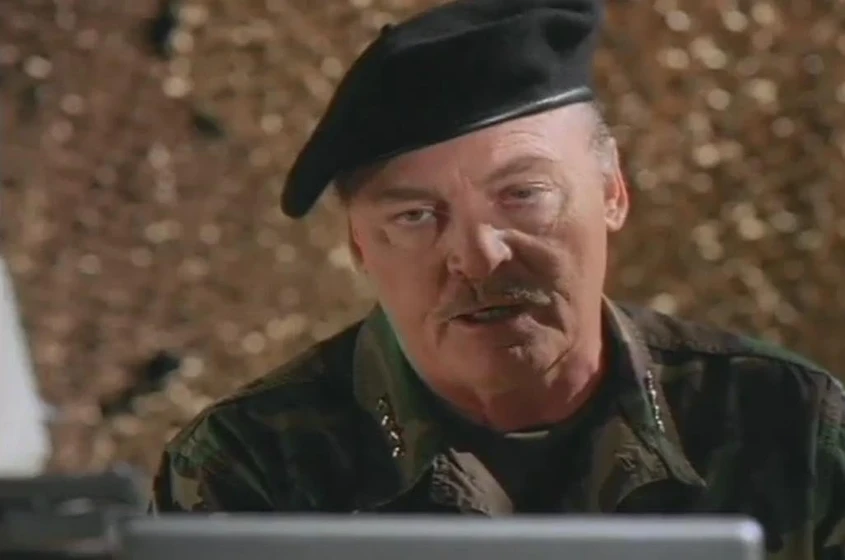 Stacy Keach en when-eagles-strike