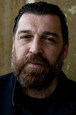 picture of actor Hovik Keuchkerian