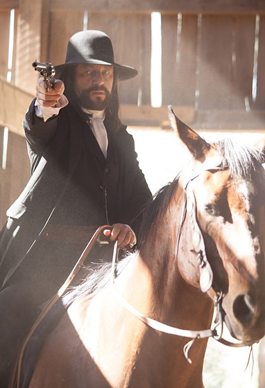 Jason Isaacs en Sweetwater