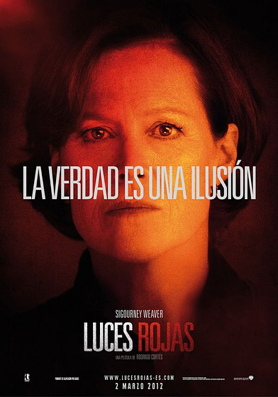 Imagen de Luces rojas (Cartel promocional)