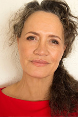 picture of actor Rena Owen