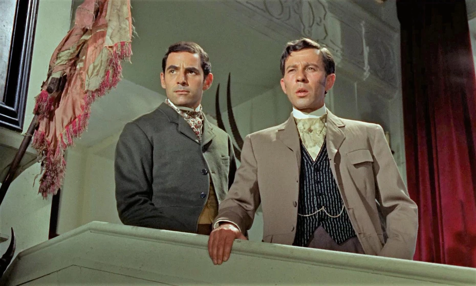 John Carson y Alexander Davion en la-maldicion-de-los-zombies