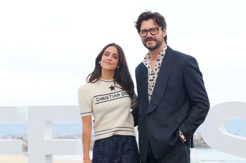 Macarena García y Álvaro Morte en robot-salvaje (Festival de San Sebastián. Septiembre 2024)