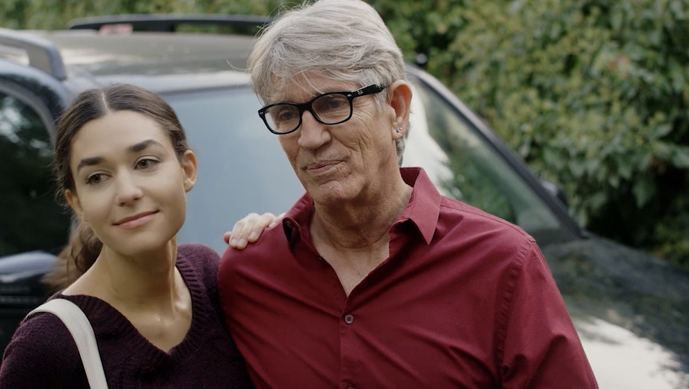 Eric Roberts y Elyse Cantor en El Perfil de un Asesino