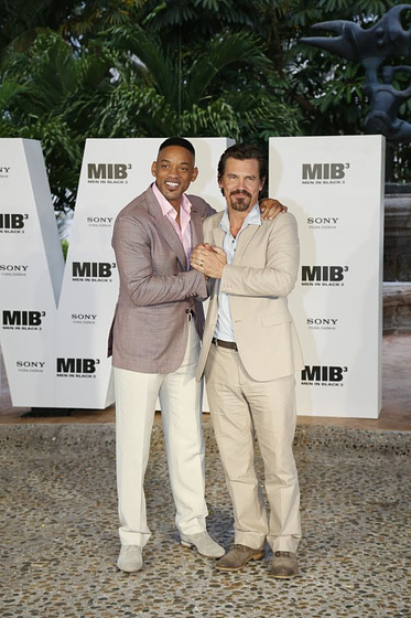 Will Smith y Josh Brolin en Hombres de Negro III (Photocall en Cancún. Abril 2012)