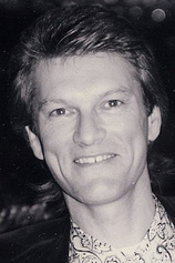picture of actor Stuart Smith