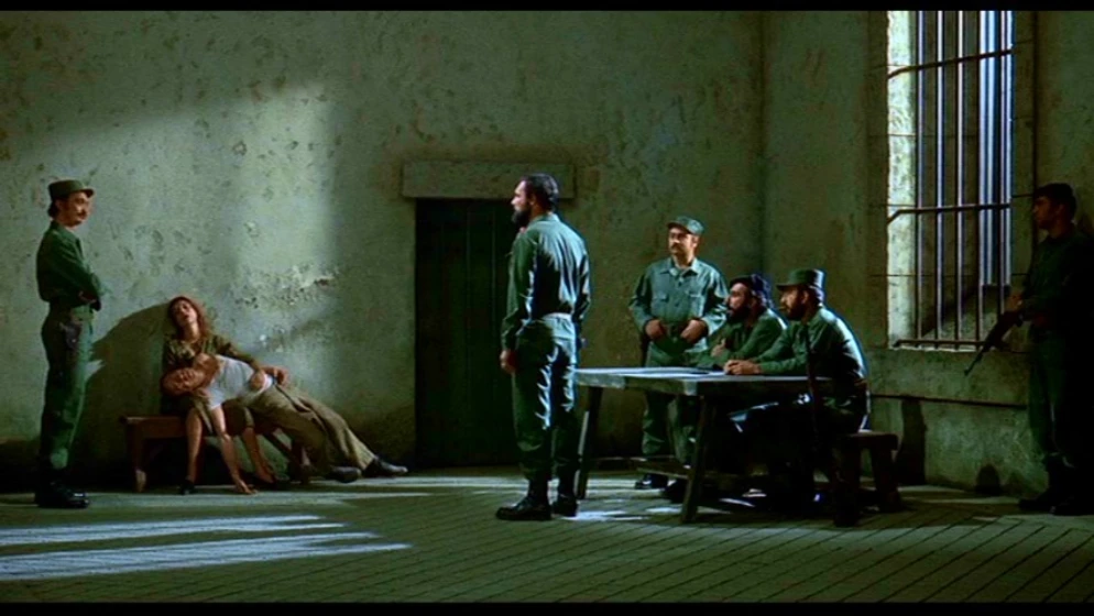 John Vernon en topaz