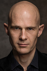 picture of actor Andrew Byron