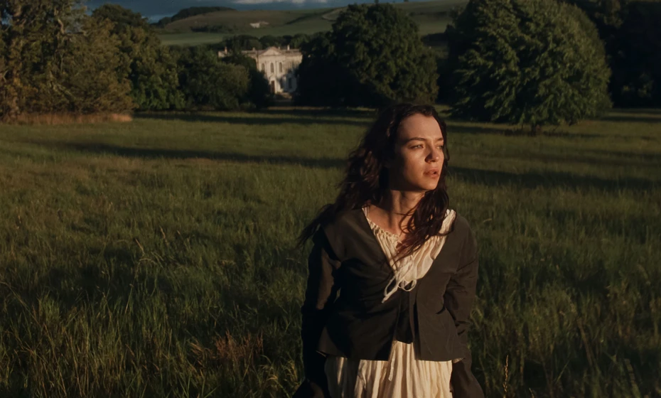 Esme Creed-Miles en sentido-y-sensibilidad-2026