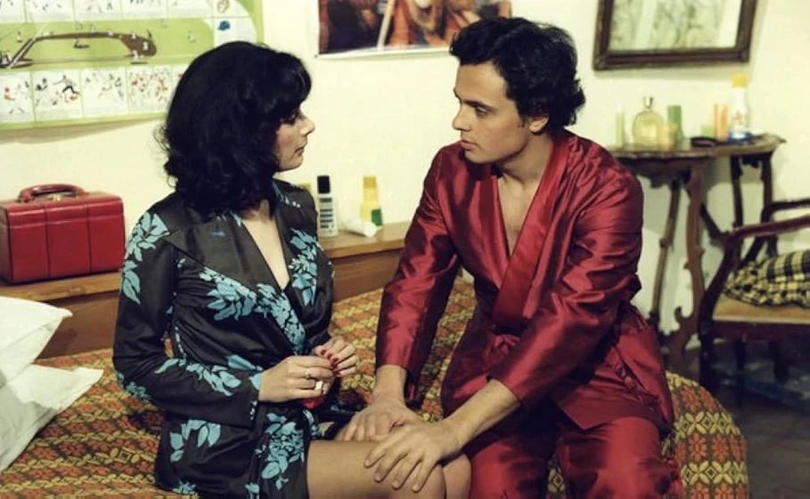 Edwige Fenech en gracias-abuelita