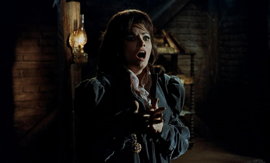 Scilla Gabel en el-molino-de-las-mujeres-de-piedra