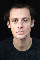 picture of actor Ben Hartmann