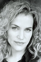 picture of actor Jennifer Calvert