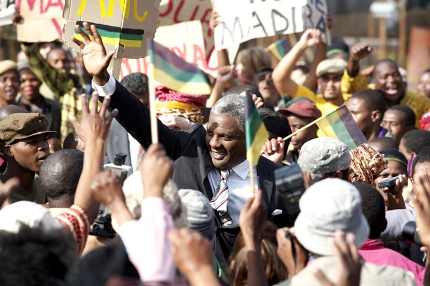 Idris Elba en Mandela. Del Mito al Hombre