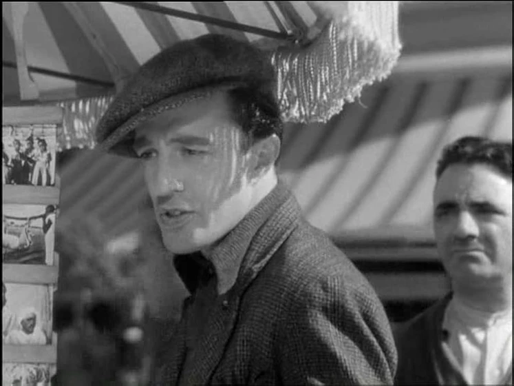 Vittorio De Sica y Virgilio Riento en bajo-aristocratico-disfraz