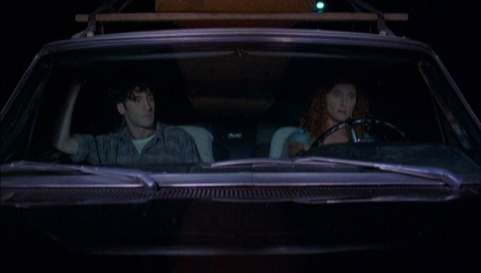 Don McKellar y Valerie Buhagiar en Highway 61