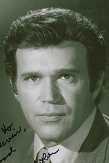 picture of actor Paul Lukather