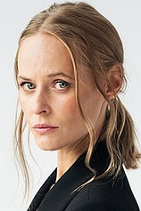 picture of actor Karolina Kominek