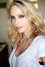 picture of actor Tonya Kinzinger