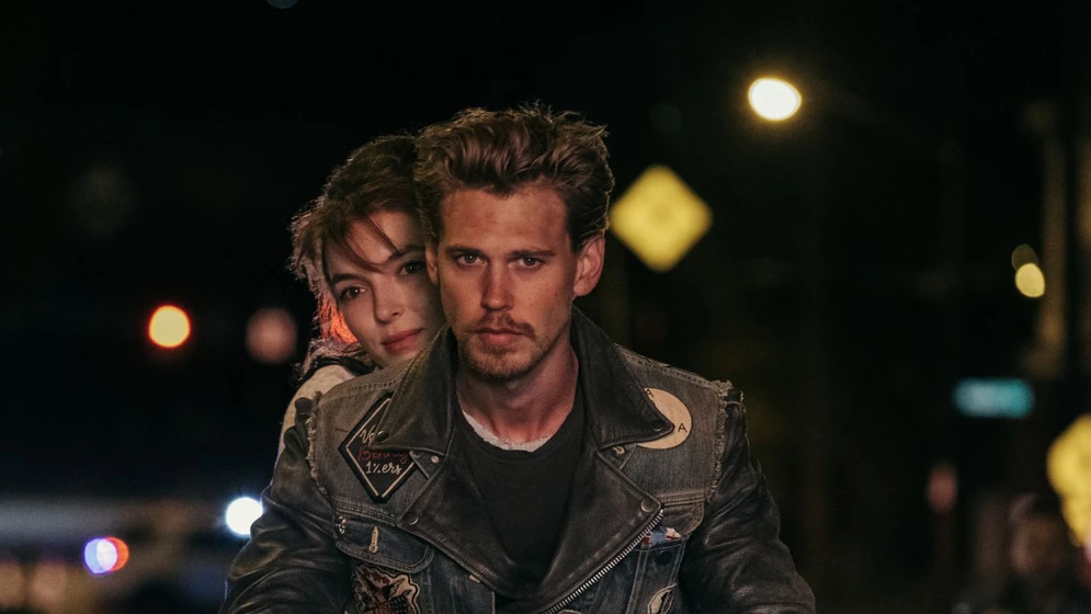 Austin Butler y Jodie Comer en Bikeriders. La Ley del Asfalto