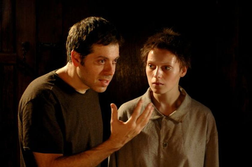 Boaz Yakin y Emma Bell en Death in Love