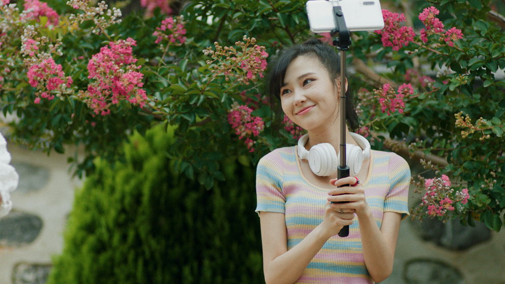 Yeong-jin Lee en ideal-and-weird-family