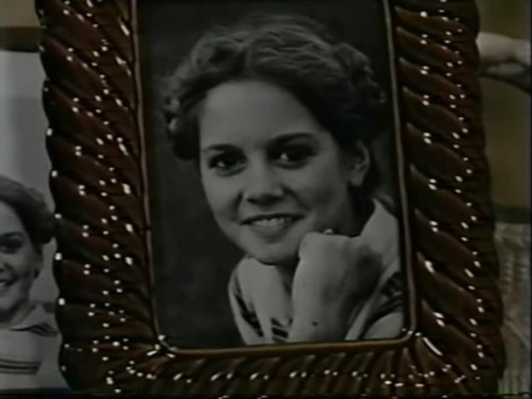 Kristin Cumming en No Te Vayas a Dormir