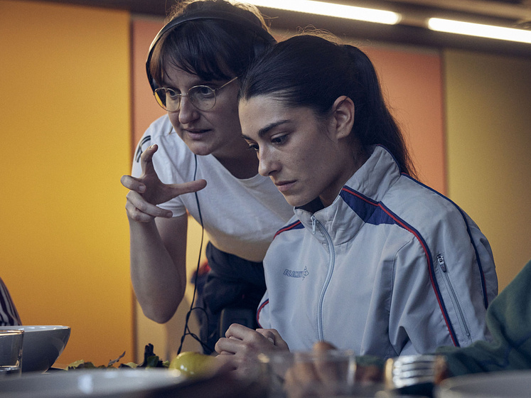 Laura García Alonso y Alba Sàez en Corredora (Rodaje)