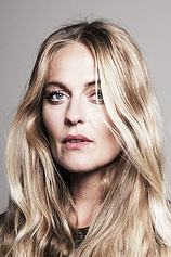 picture of actor Svandis Dora Einarsdottir