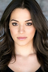 picture of actor Stephanie Arcila