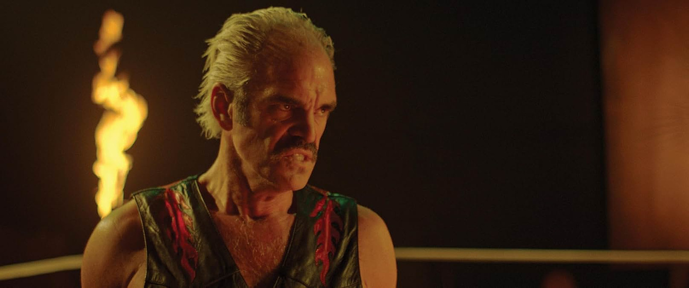 Steven Ogg en Dark Match