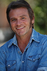 picture of actor Douglas Bennett