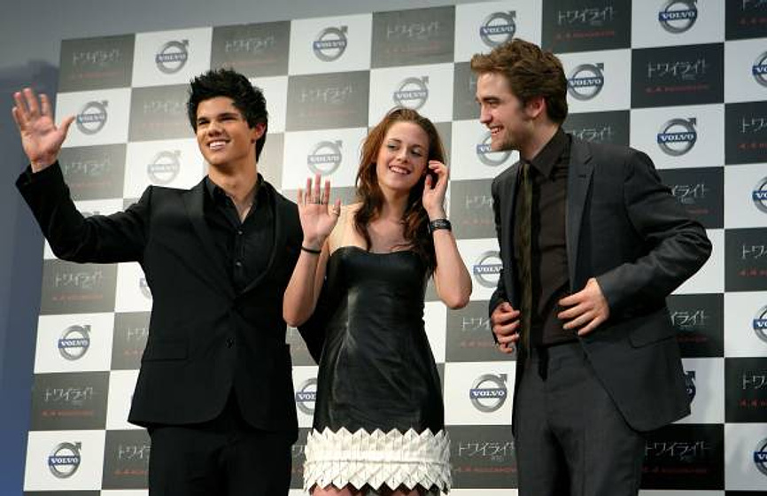 Kristen Stewart, Robert Pattinson y Taylor Lautner en La Saga Crepúsculo: Luna Nueva