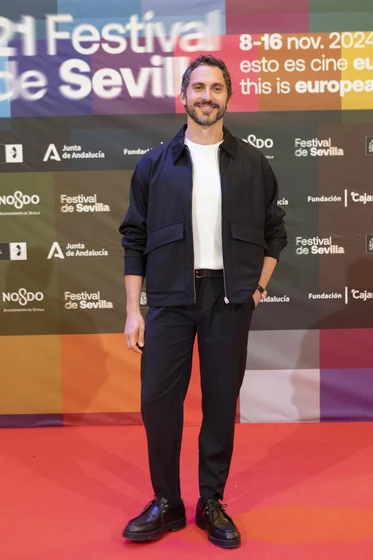 Paco León en sin-instrucciones (Festival de Sevilla. Noviembre 2024)