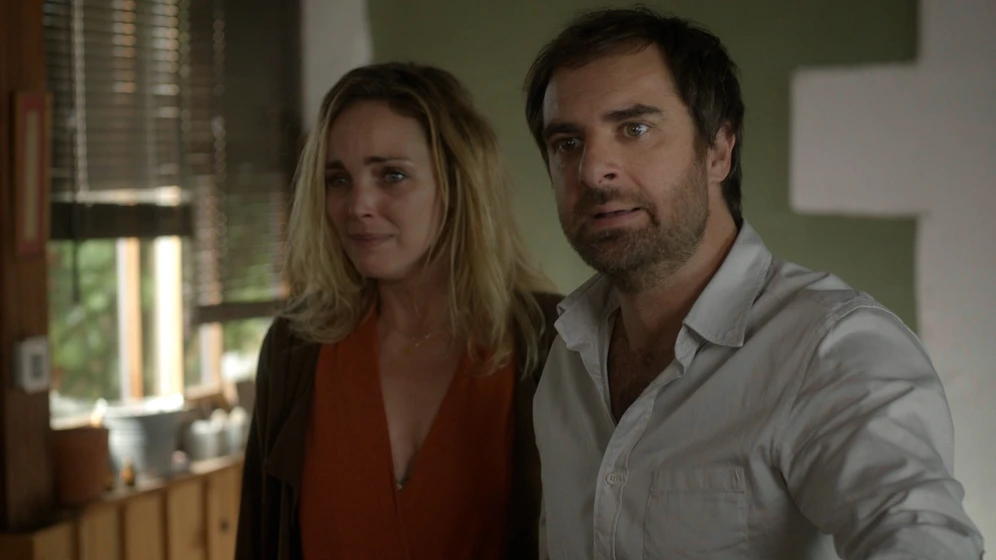Claire Keim y Grégory Montel en ansia-de-vivir