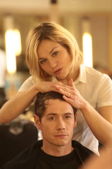 Émilie Dequenne y Loïc Corbery en no-es-mi-tipo